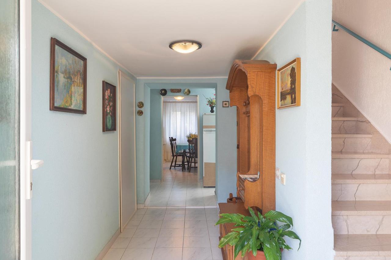 Marija Apartment พูลา ภายนอก รูปภาพ
