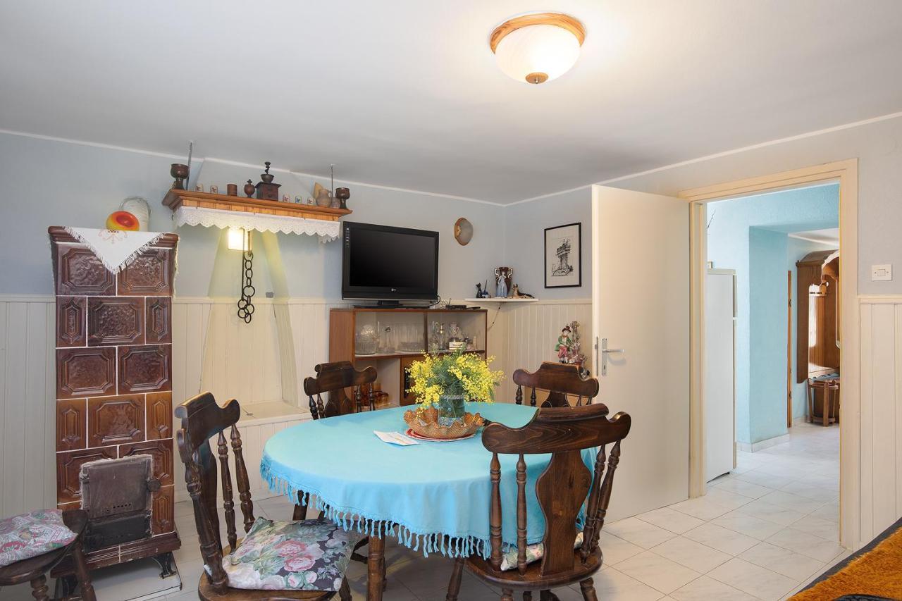 Marija Apartment พูลา ภายนอก รูปภาพ