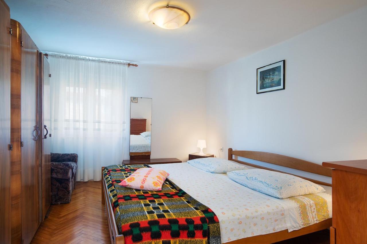Marija Apartment พูลา ภายนอก รูปภาพ